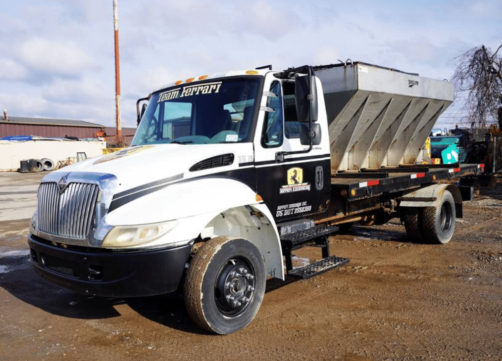 Main image International 4300