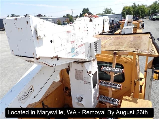 Image of International 4300 equipment image 1