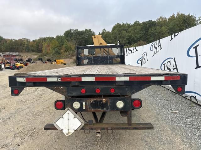 Image of International 4300 equipment image 3