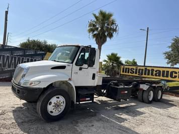 Main image International 4300