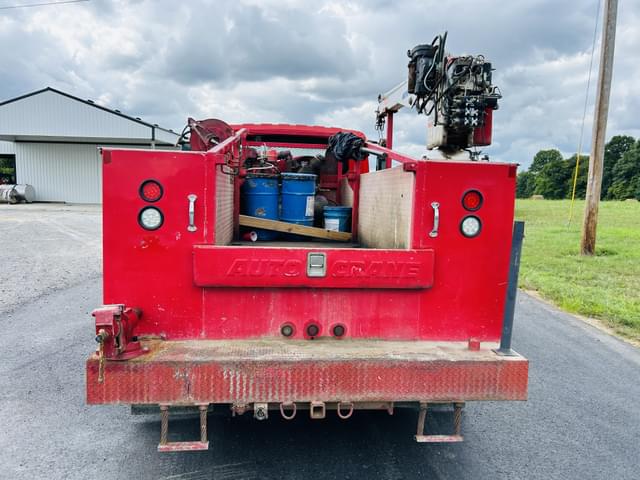 Image of International 4300 equipment image 3