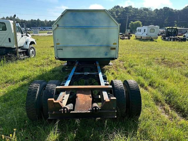 Image of International 4300 equipment image 4