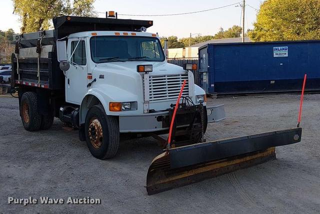 Image of International 4700 equipment image 2