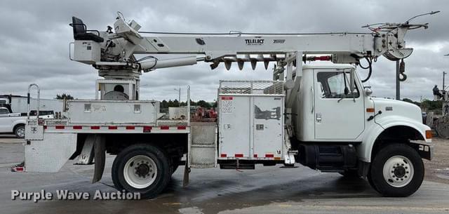 Image of International 4800 equipment image 3