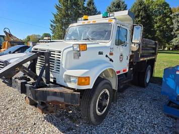 Main image International 4900