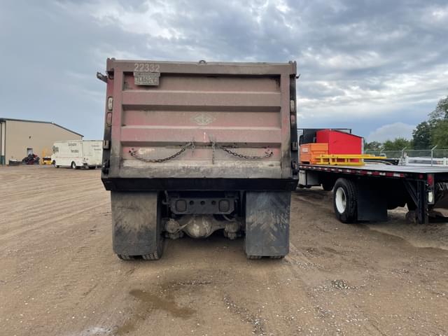 Image of International 5500i equipment image 3