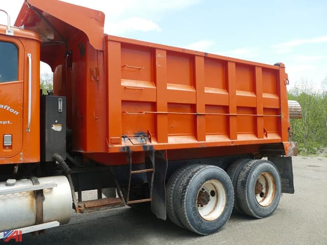 Image of International 5600I equipment image 3