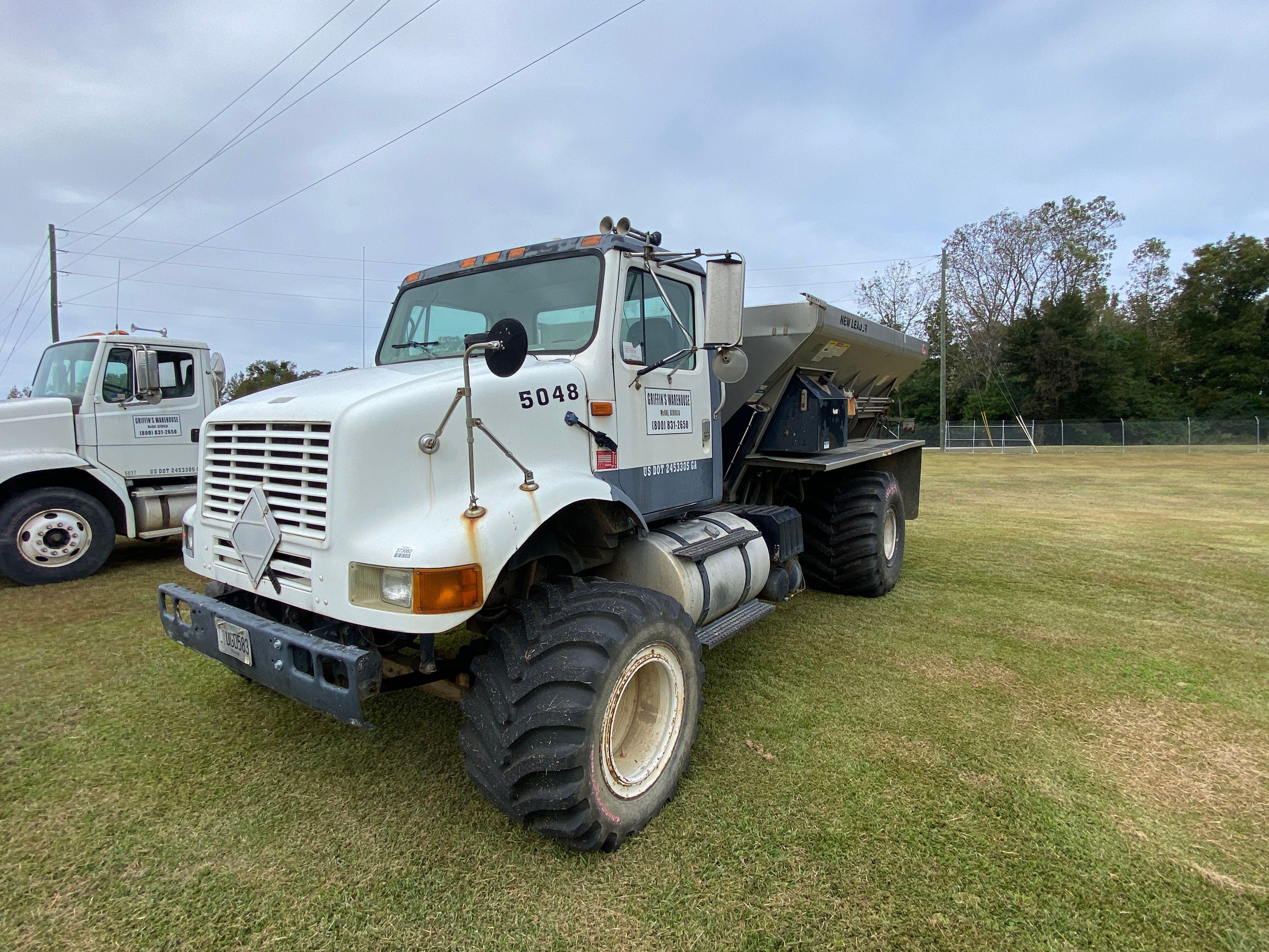 Main image International 8100