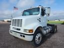 2002 International 8100 Image