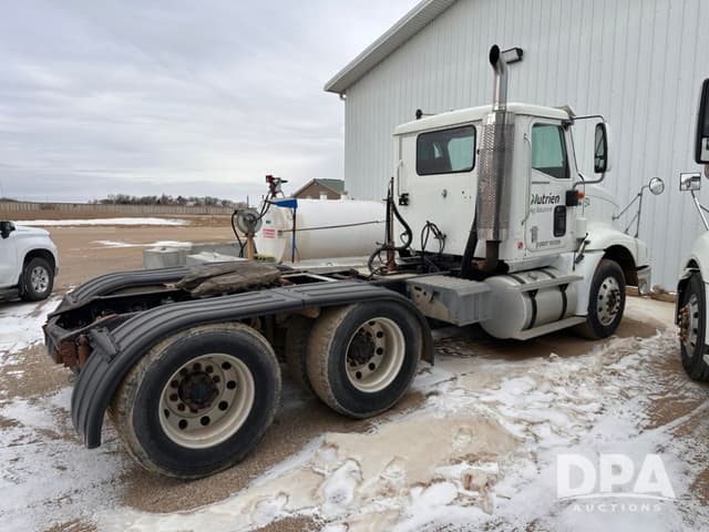 Image of International 9200i equipment image 2