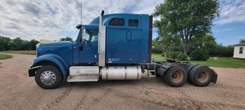 Main image International 9900