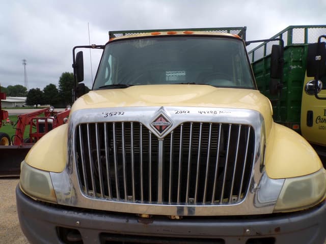 Image of International Durastar 4300 equipment image 3