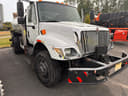 2002 International Workstar 7400 Image