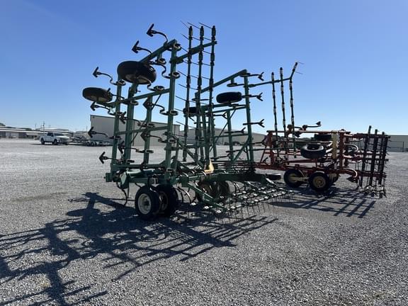 Image of Javorsky Undetermined equipment image 3