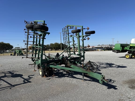 2002 Javorsky Undetermined Equipment Image0