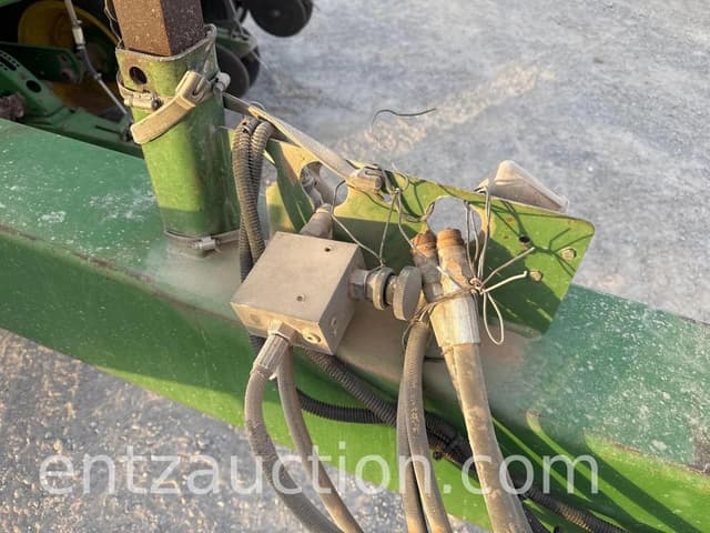 Image of John Deere 1760 equipment image 4