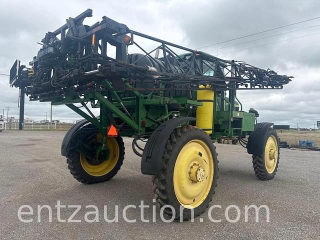 Image of John Deere 4710 equipment image 4