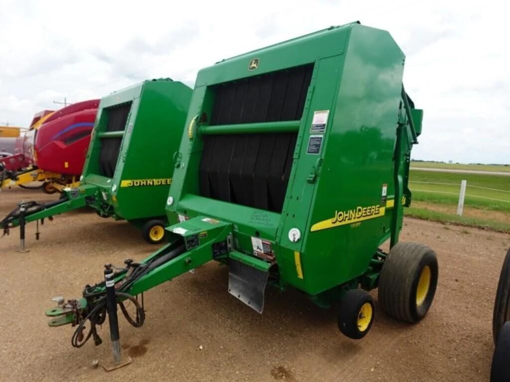 Image of John Deere 567 Primary image
