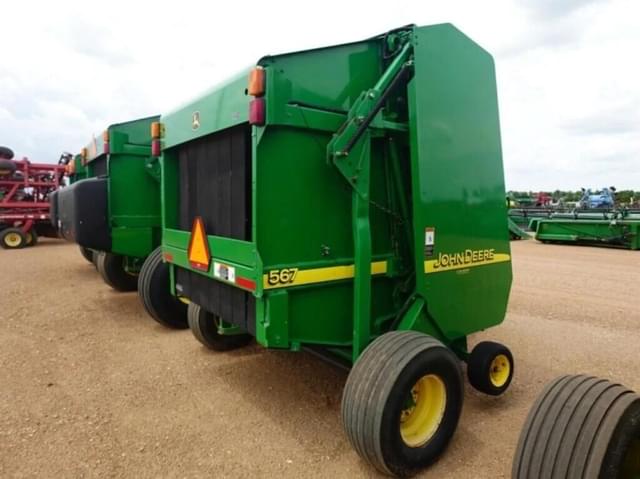 Image of John Deere 567 equipment image 3
