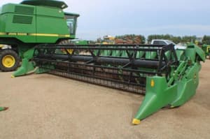 2002 John Deere 922F Image