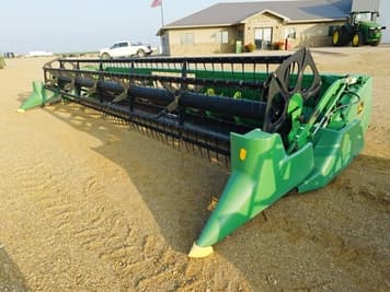 Main image John Deere 925F