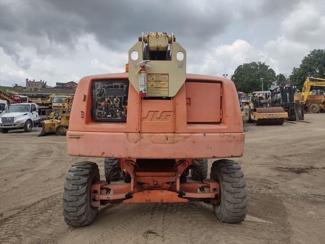 Image of JLG 460SJ equipment image 3