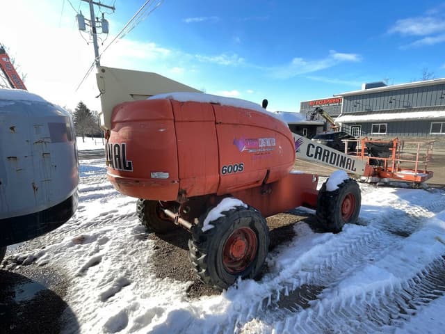 Image of JLG 600S equipment image 4