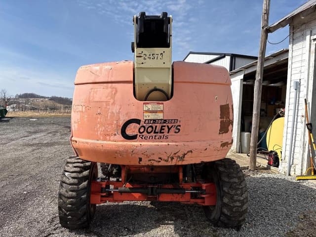 Image of JLG 600S equipment image 2