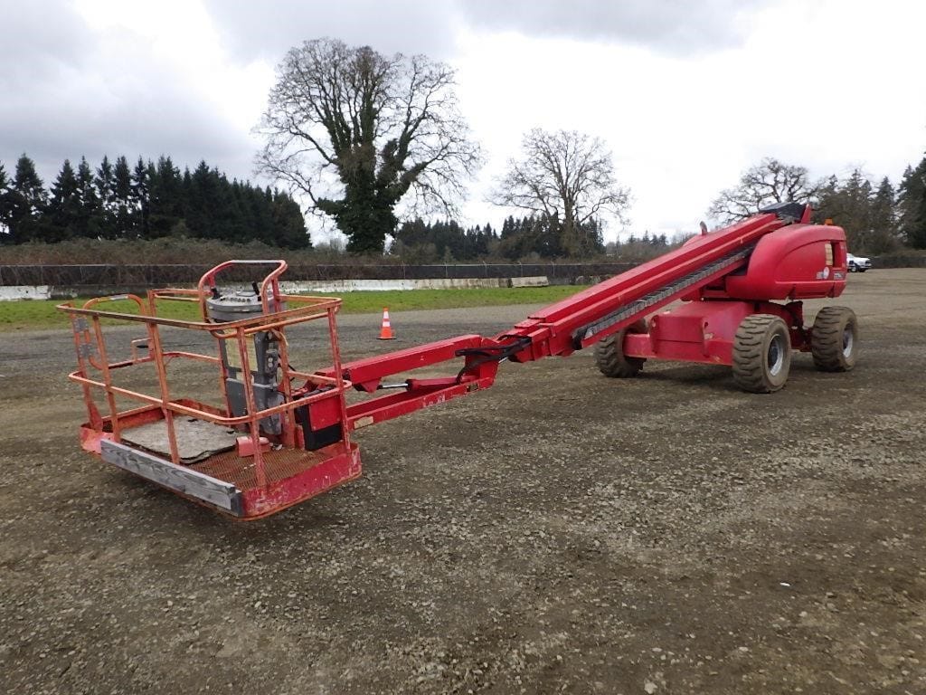 2002 JLG 660SJ Equipment Image0