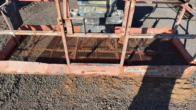 Image of JLG 800S equipment image 2