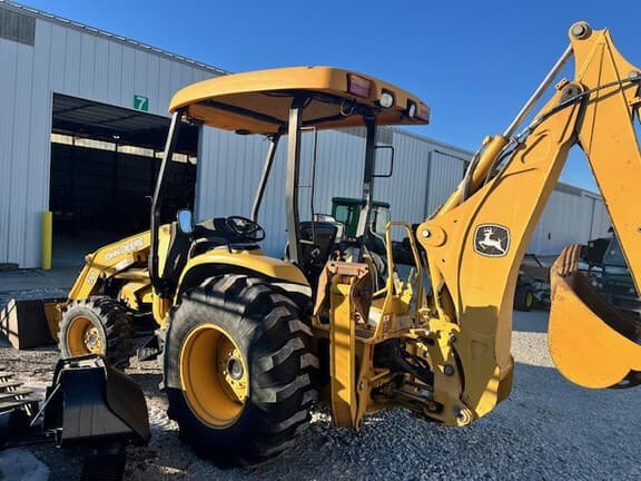 Image of John Deere 110 equipment image 1