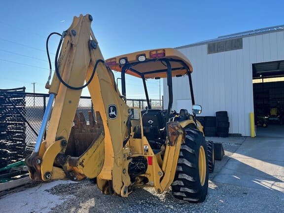 Image of John Deere 110 equipment image 3