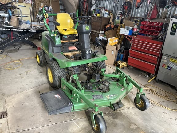2002 John Deere 1435 Equipment Image0