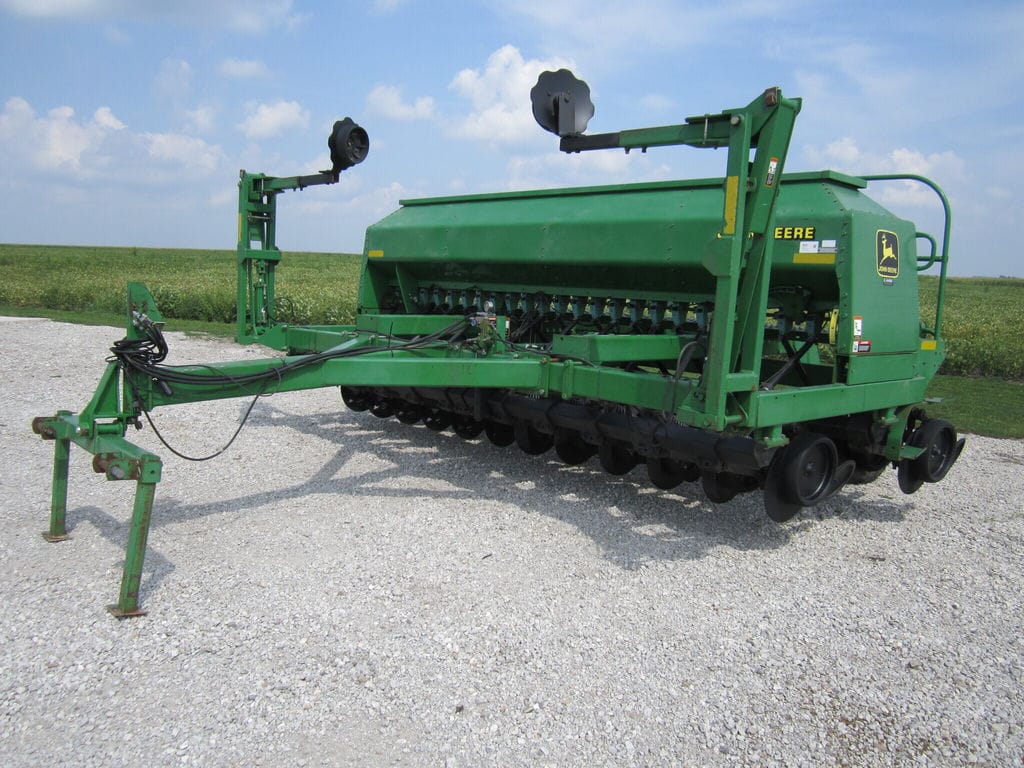 Main image John Deere 1560
