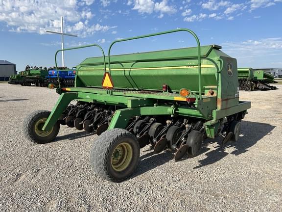 Image of John Deere 1590 equipment image 4