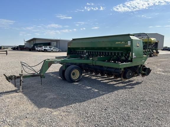 Image of John Deere 1590 Primary image
