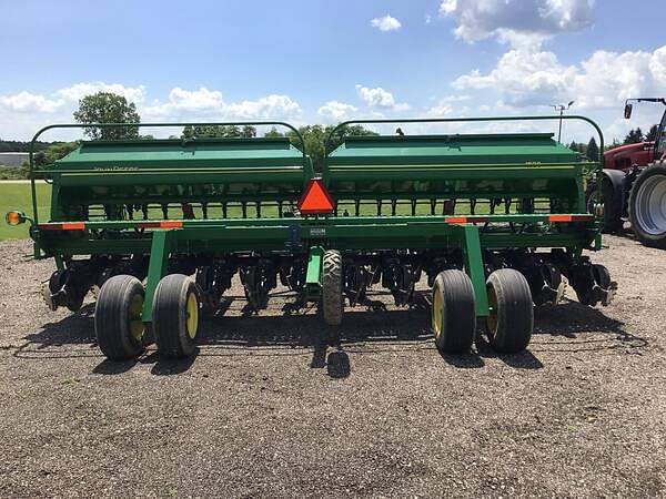 Image of John Deere 1590 equipment image 3