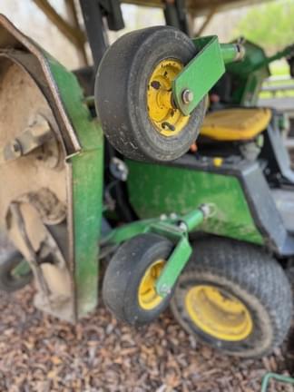Image of John Deere 1600 Turbo equipment image 4