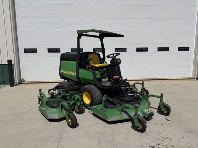 Image of John Deere 1600 equipment image 2