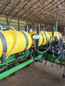 Image of John Deere 1750 equipment image 1