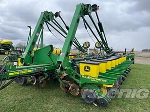 Main image John Deere 1770 0