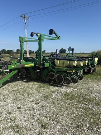 Image of John Deere 1780 Primary image