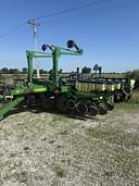 2002 John Deere 1780 Image
