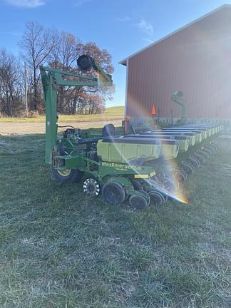 Image of John Deere 1780 equipment image 3