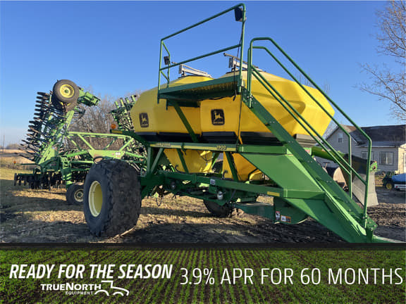 Image of John Deere 1820 Primary image