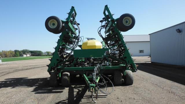 Image of John Deere 1890 equipment image 3