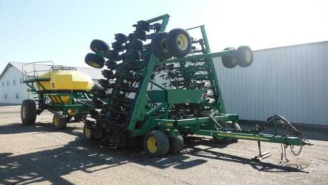 Image of John Deere 1890 equipment image 1