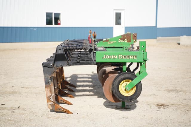 Image of John Deere 2100 equipment image 3