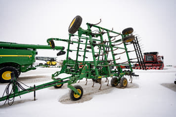 Main image John Deere 2200