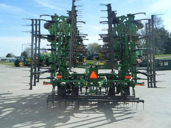 Image of John Deere 2200 equipment image 3